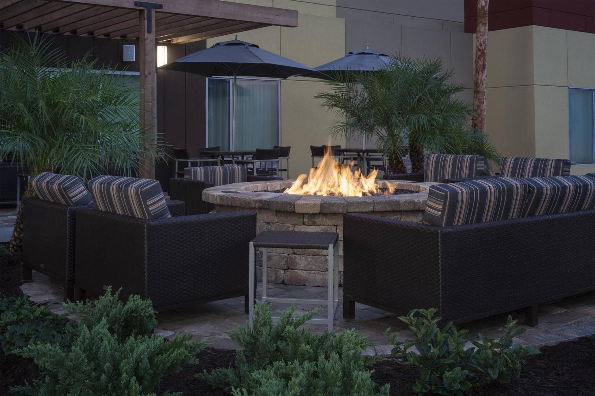 Towneplace Suites By Marriott Titusville Kennedy Space Center Luaran gambar